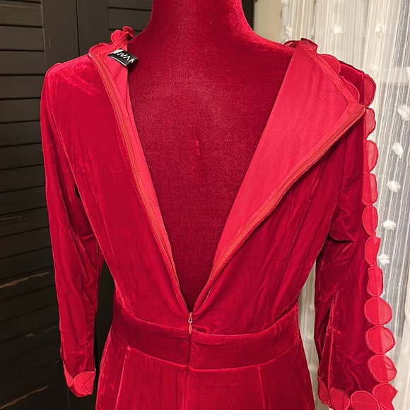 NWOT - Be ready for Your Valentine! - Picture 8 of 11